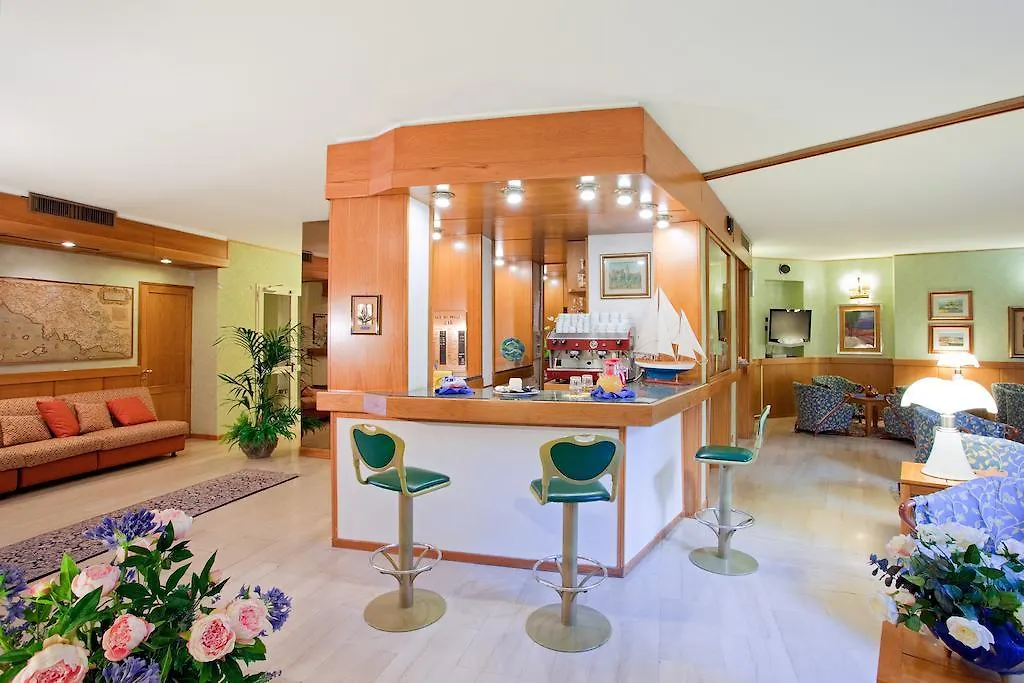 קסטליונה דלה פסקאיה Hotel L'Approdo  קסטליונה דלה פסקאיה